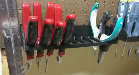 Pegboard 10 Pliers Holder